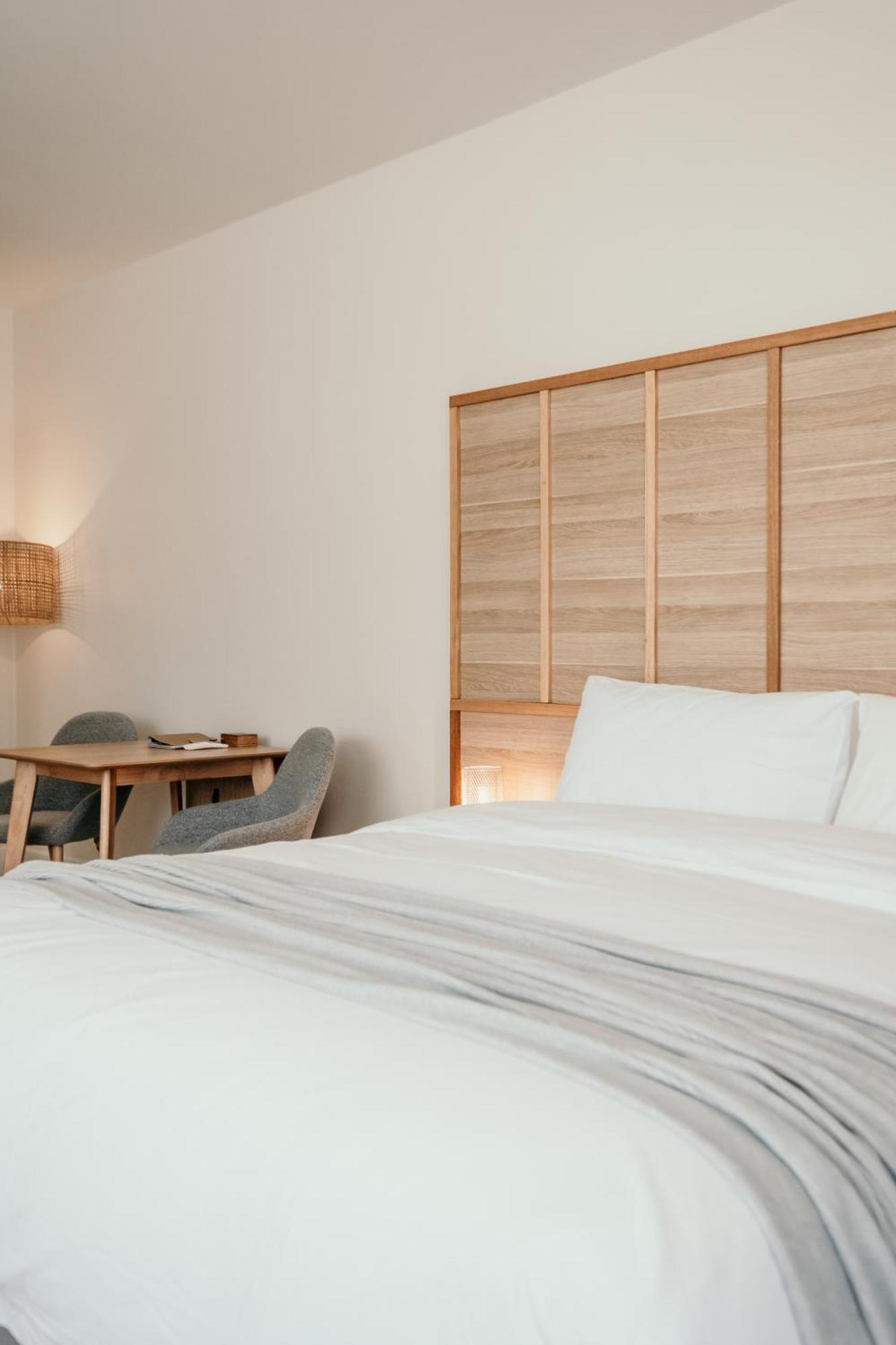 The Oak & Anchor Hotel Порт Феъри Екстериор снимка A room at the hotel